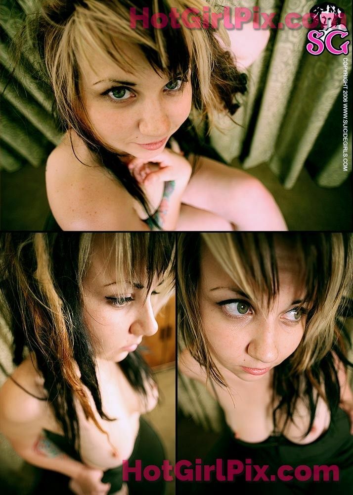 [Suicide Girls] Quinne - Green