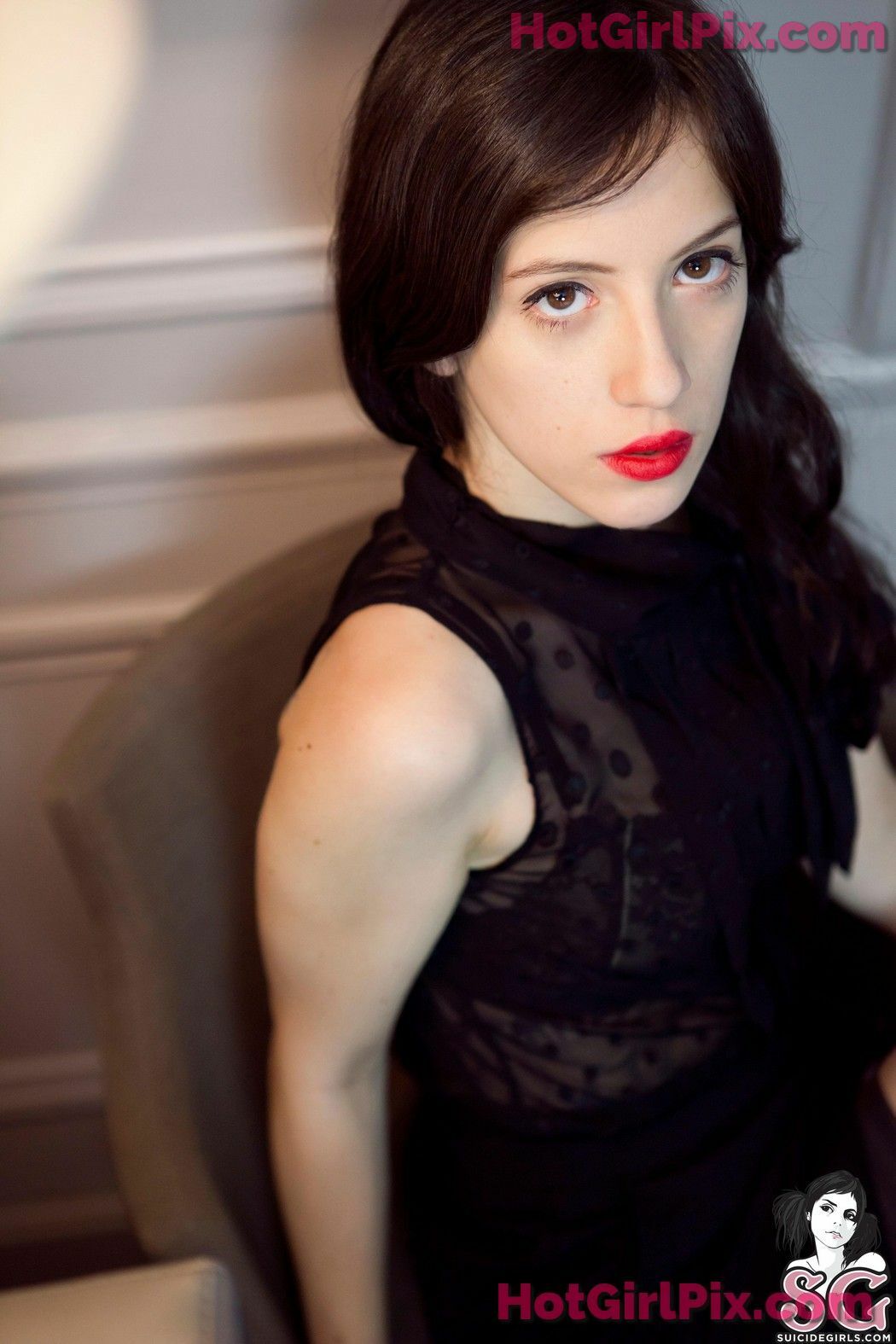 [Suicide Girls] Porcelinna - Silk & Lace
