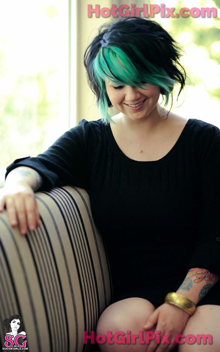 [Suicide Girls] Quinne - Dappled Cover Photo