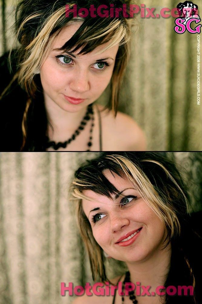 [Suicide Girls] Quinne - Green