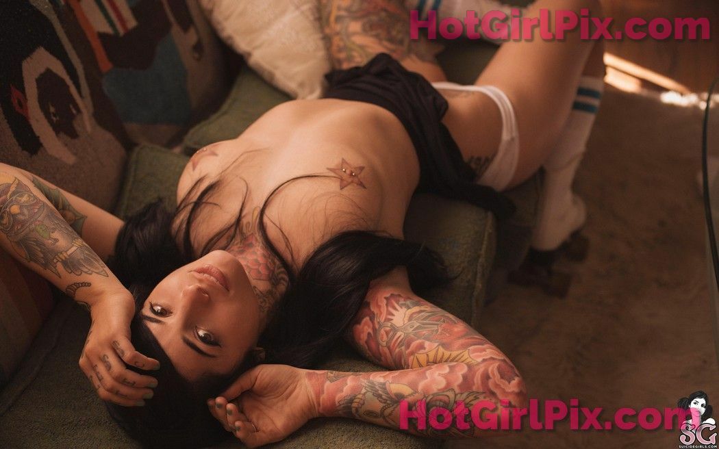 [Suicide Girls] Radeo - Lolly