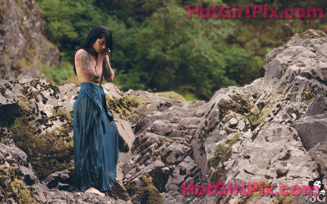 [Suicide Girls] Radeo - Tusk