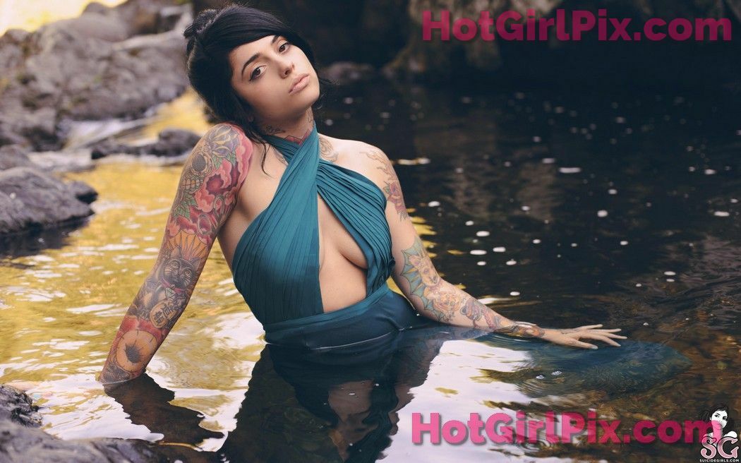 [Suicide Girls] Radeo - Tusk