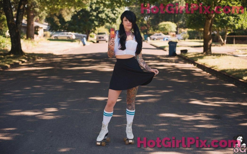 [Suicide Girls] Radeo - Lolly