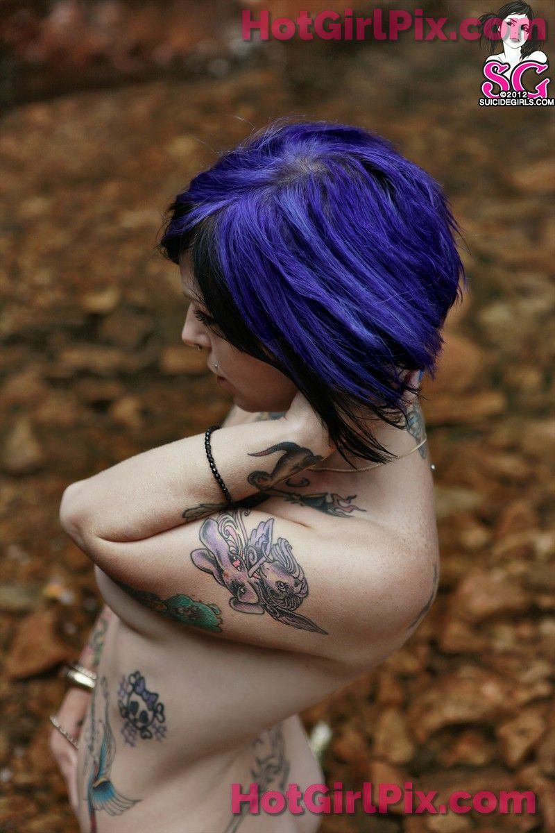 [Suicide Girls] Riae - Free As A Bird