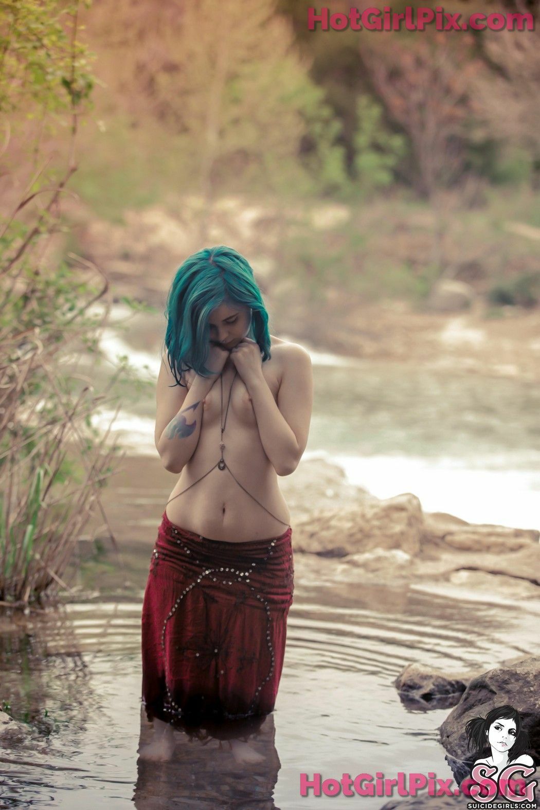 [Suicide Girls] Ramen - La Sirena