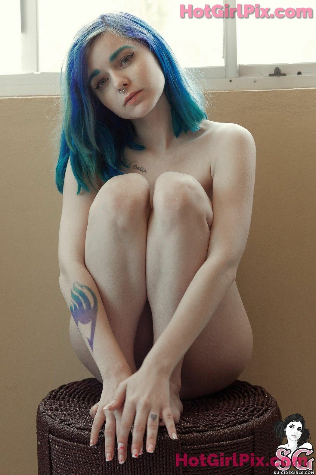 [Suicide Girls] Ramen - Silk Dreams