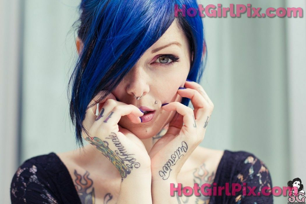 [Suicide Girls] Riae - Hidden Garden