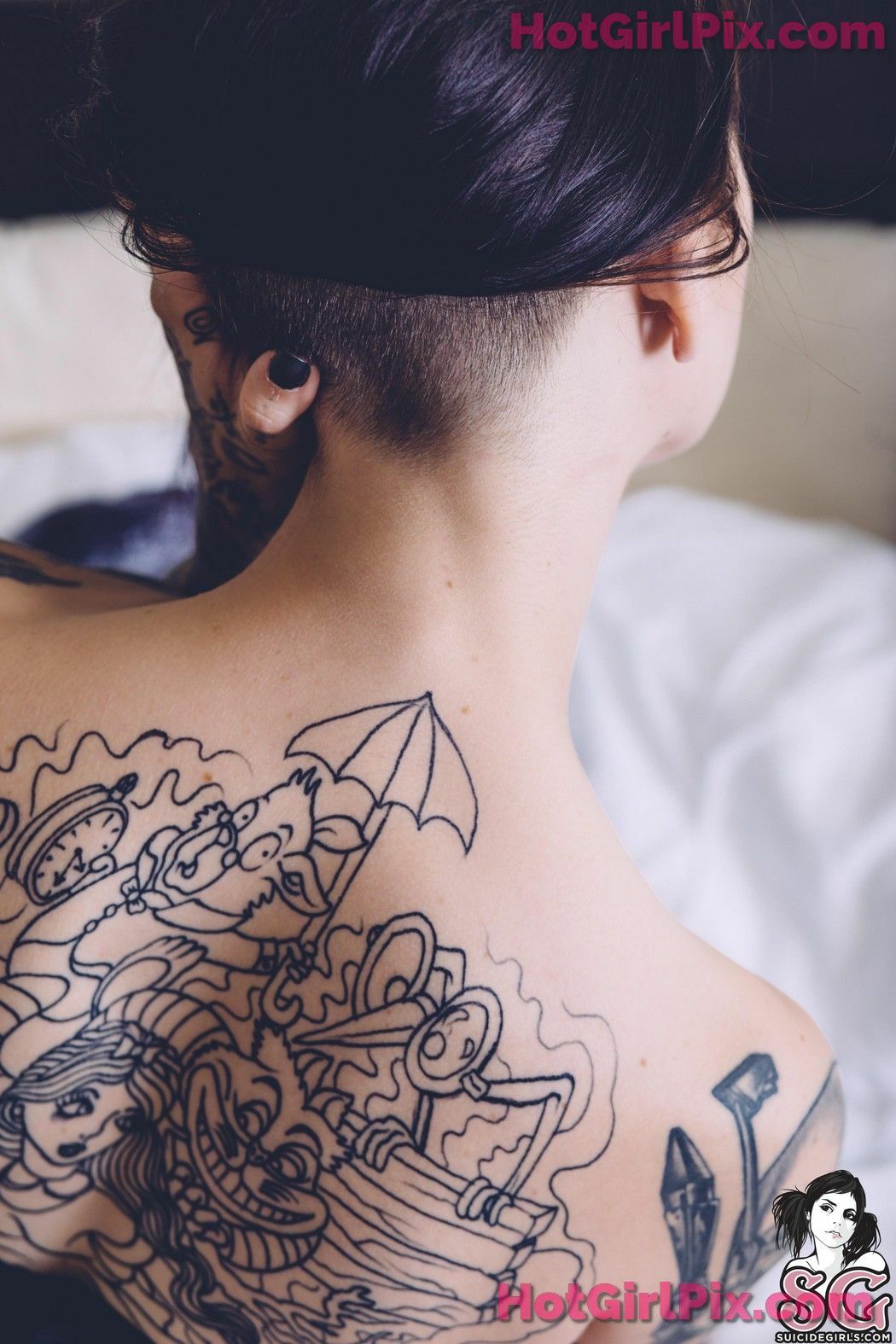 [Suicide Girls] Rancor - Endor