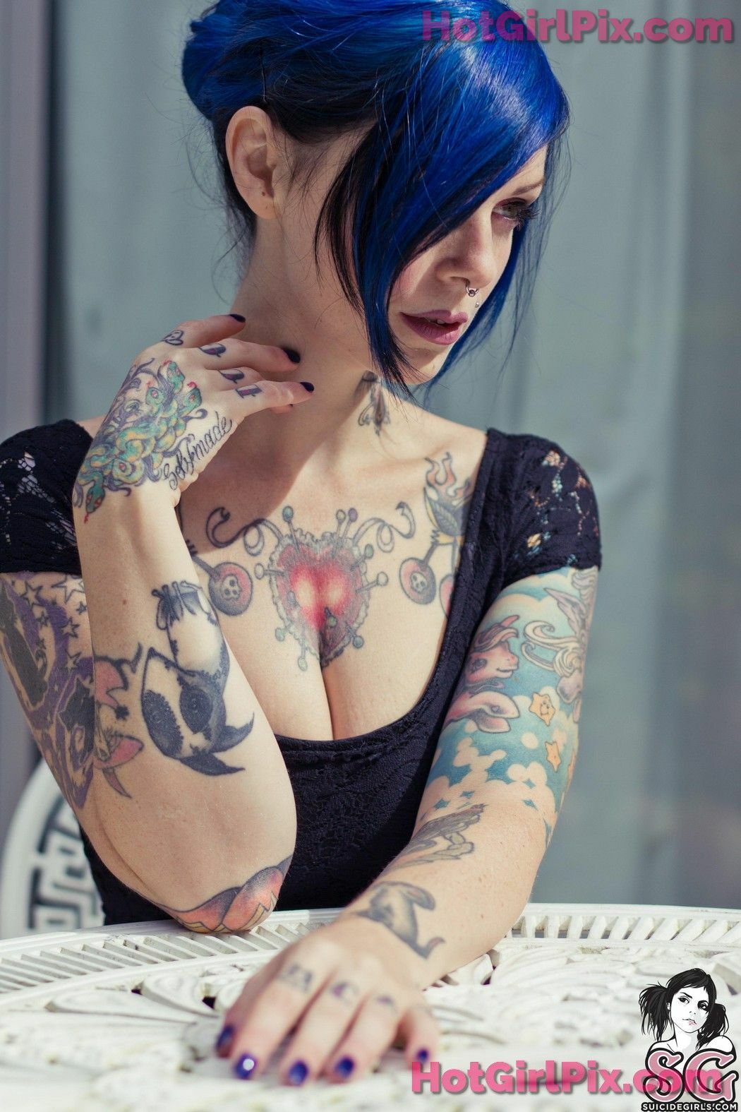 [Suicide Girls] Riae - Hidden Garden