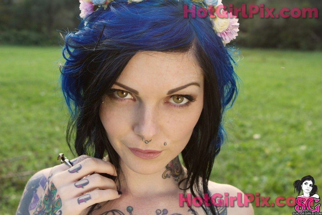 [Suicide Girls] Riae - Spring Equinox