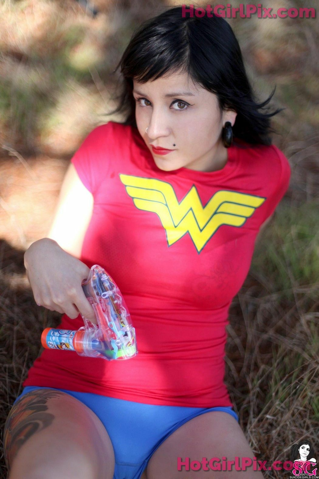 [Suicide Girls] Rhaven - Bubble Attack