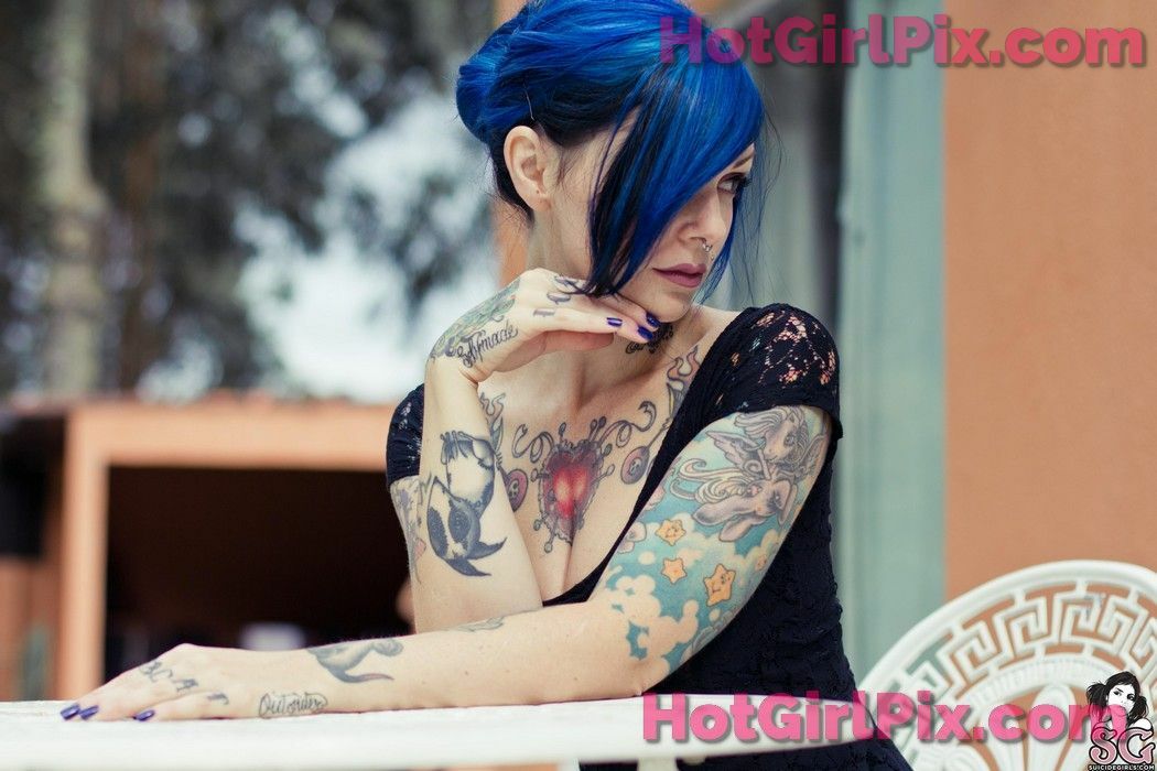 [Suicide Girls] Riae - Hidden Garden