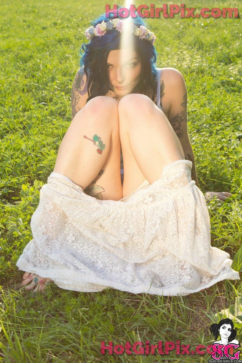 [Suicide Girls] Riae - Spring Equinox