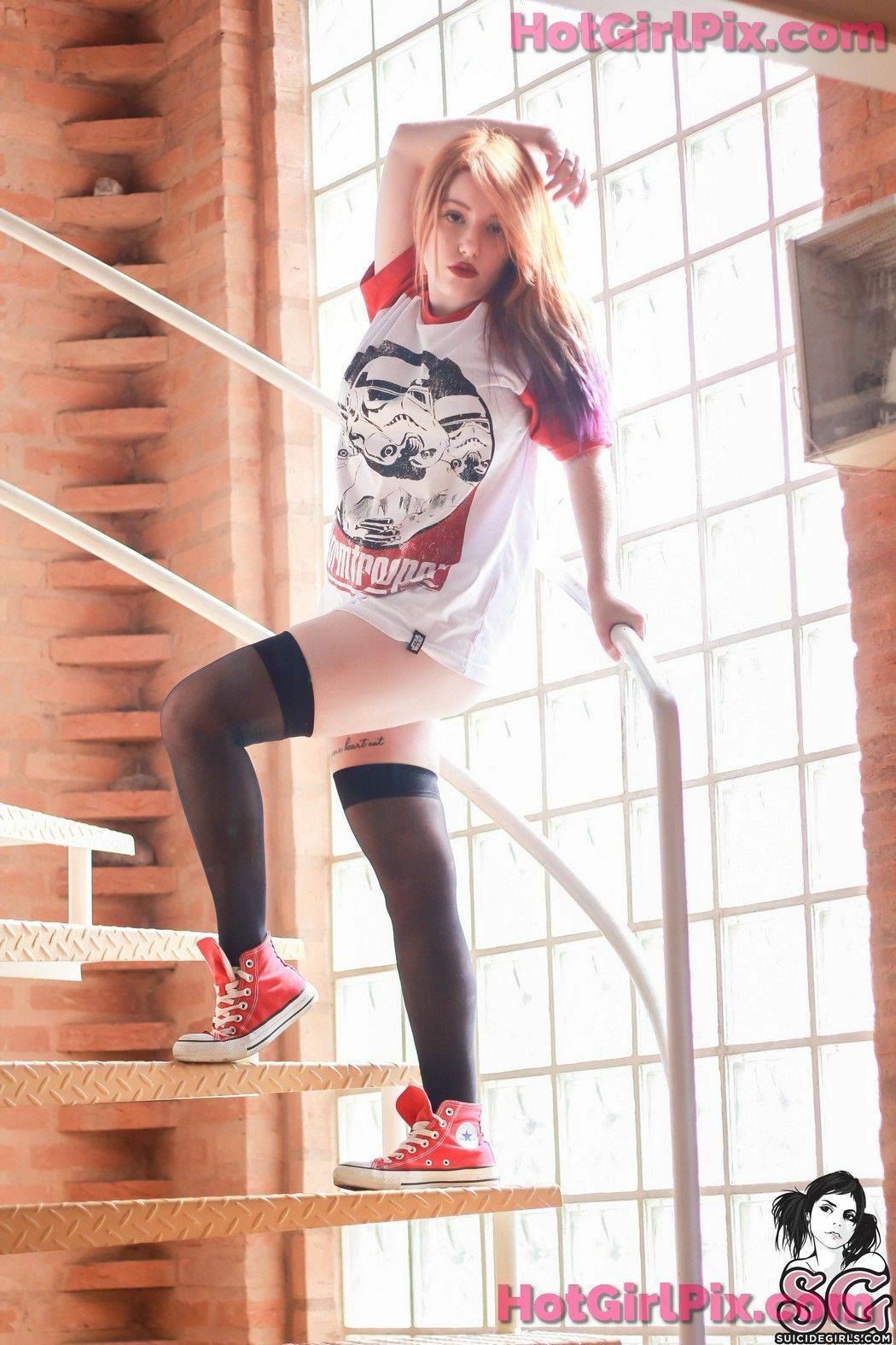 [Suicide Girls] Rhaegalis - Come to the Red Side