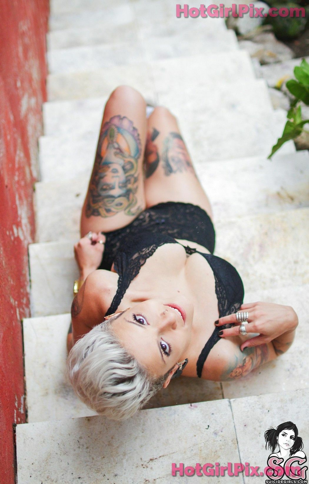 [Suicide Girls] Sab - Who's Bad