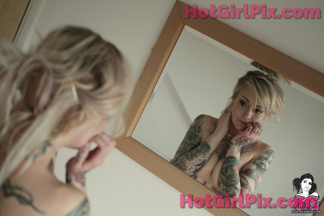 [Suicide Girls] Rosemo - Space Rose