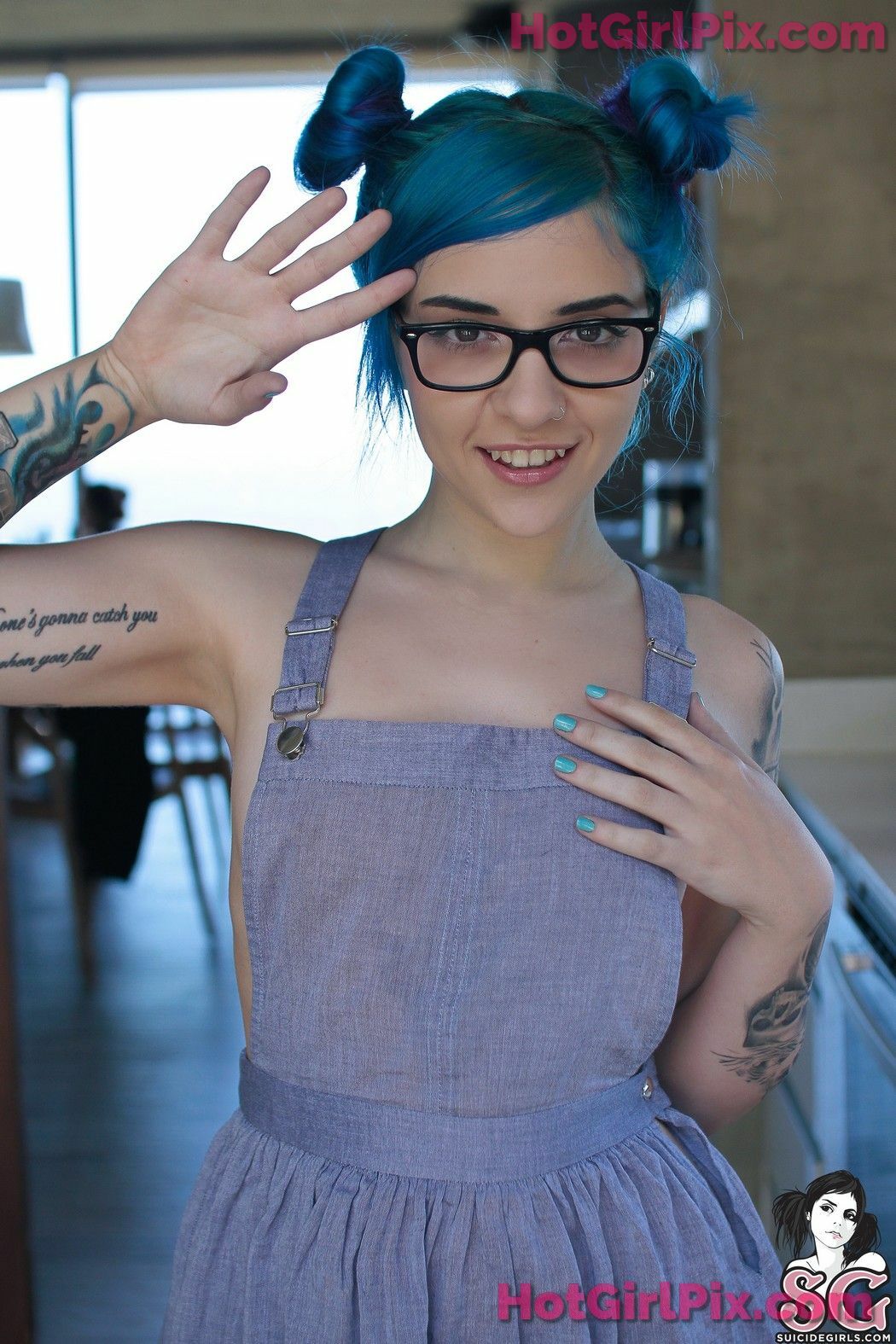 [Suicide Girls] Saria - Are You Thirsty Cover Photo