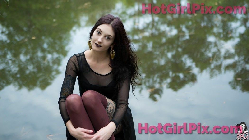 [Suicide Girls] Sairyn - Swamp Hex