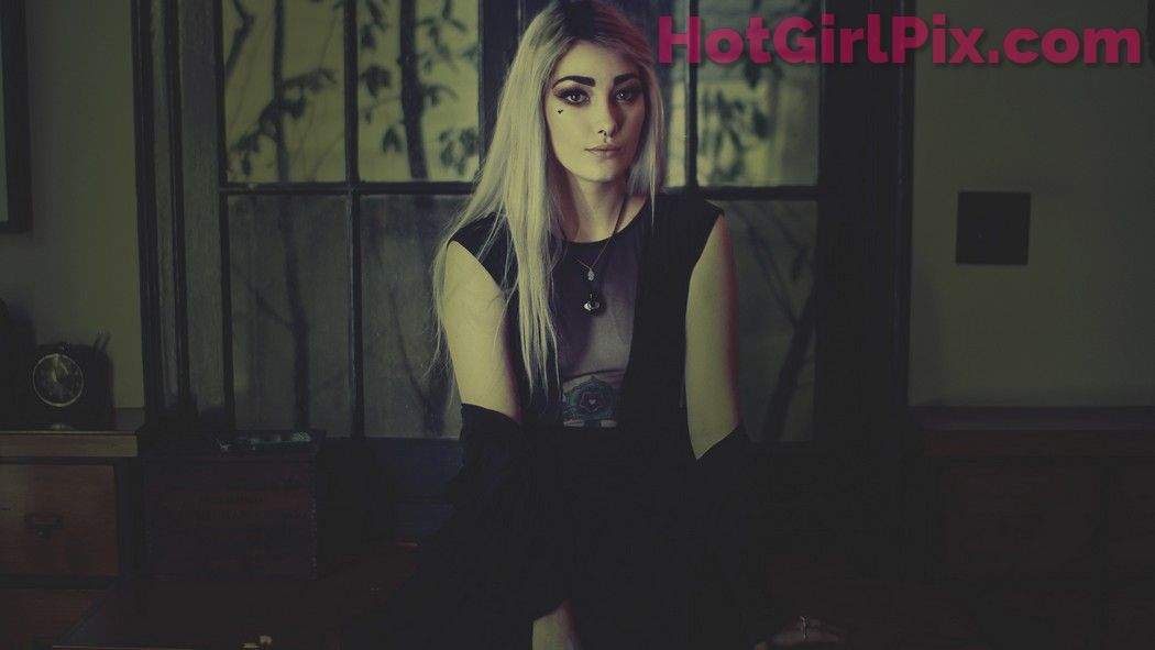 [Suicide Girls] 