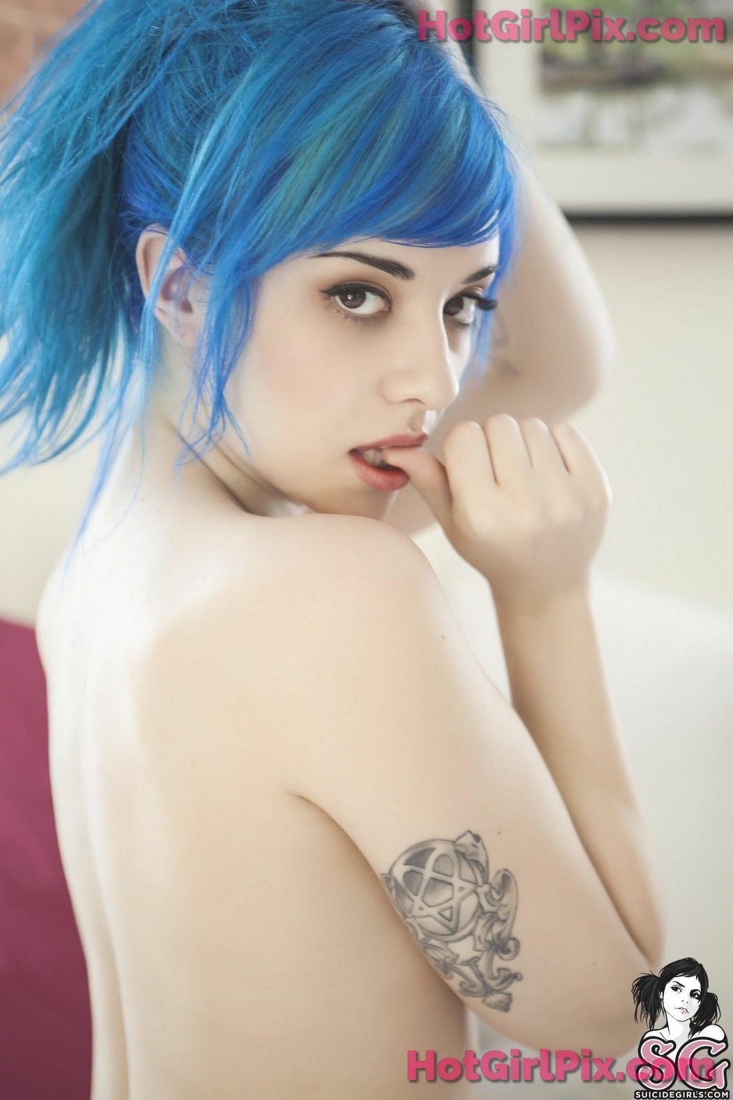 [Suicide Girls] Saria - Candylicious