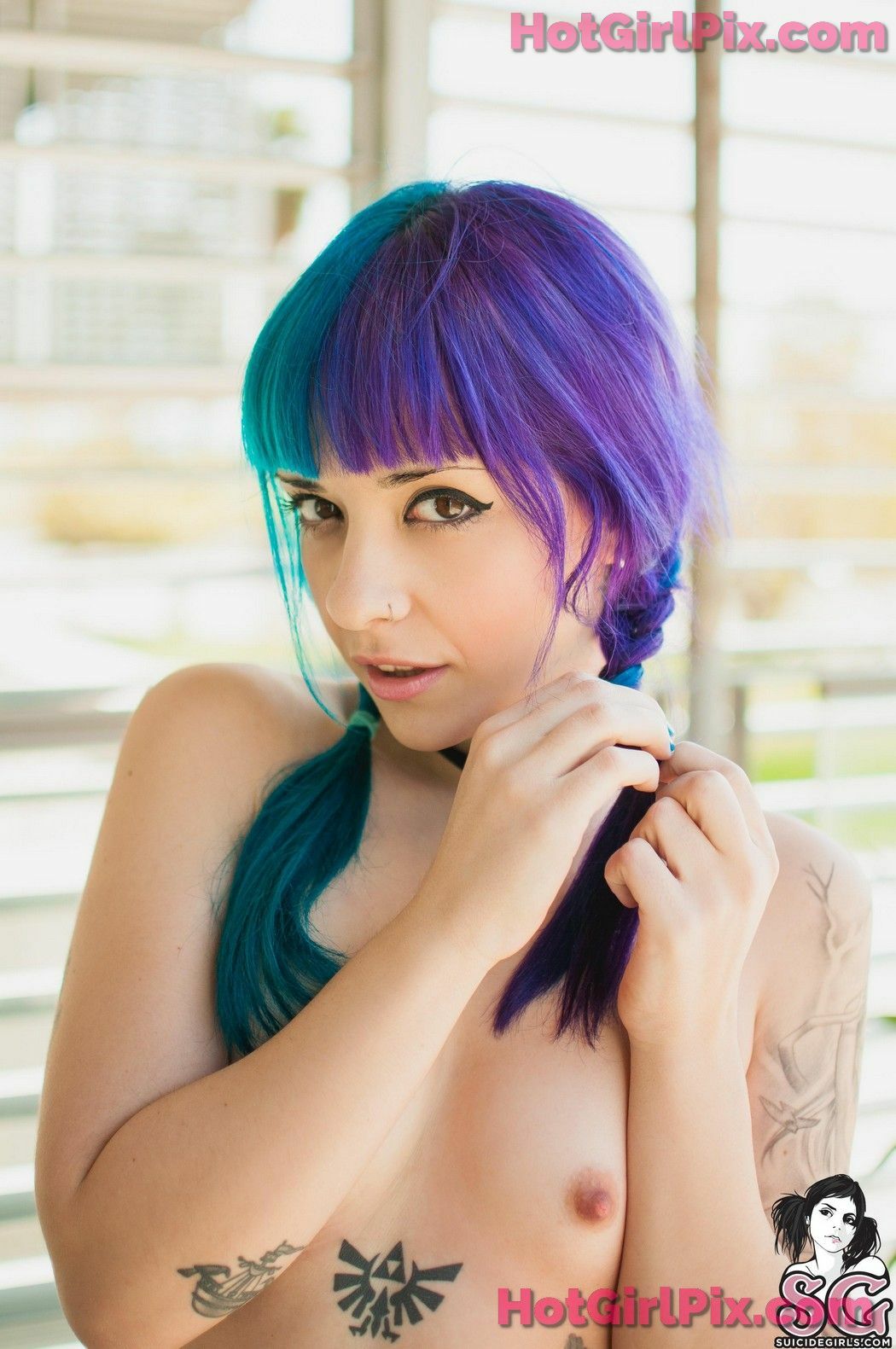 [Suicide Girls] Saria - Good Morning Breeze