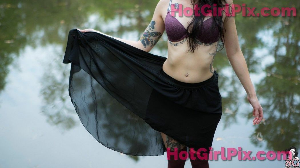 [Suicide Girls] Sairyn - Swamp Hex