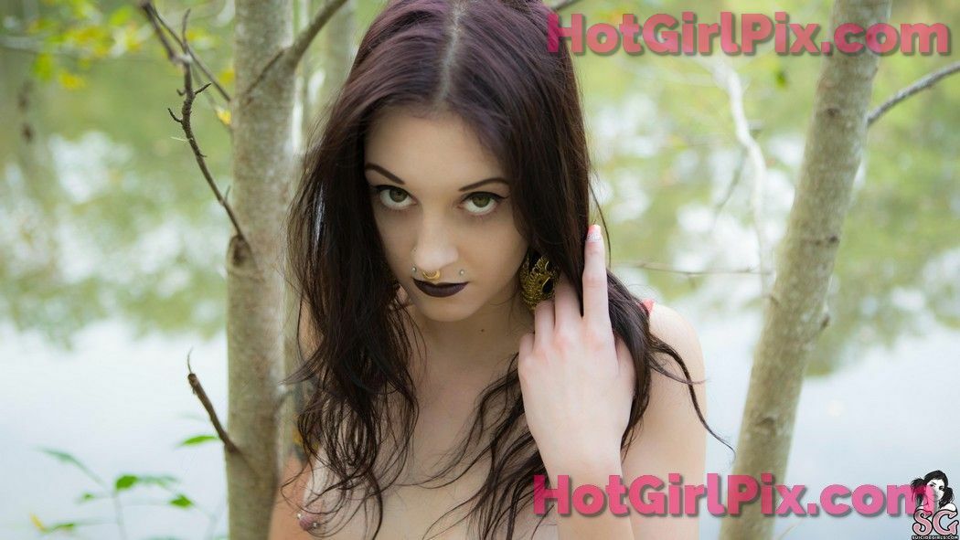 [Suicide Girls] Sairyn - Swamp Hex