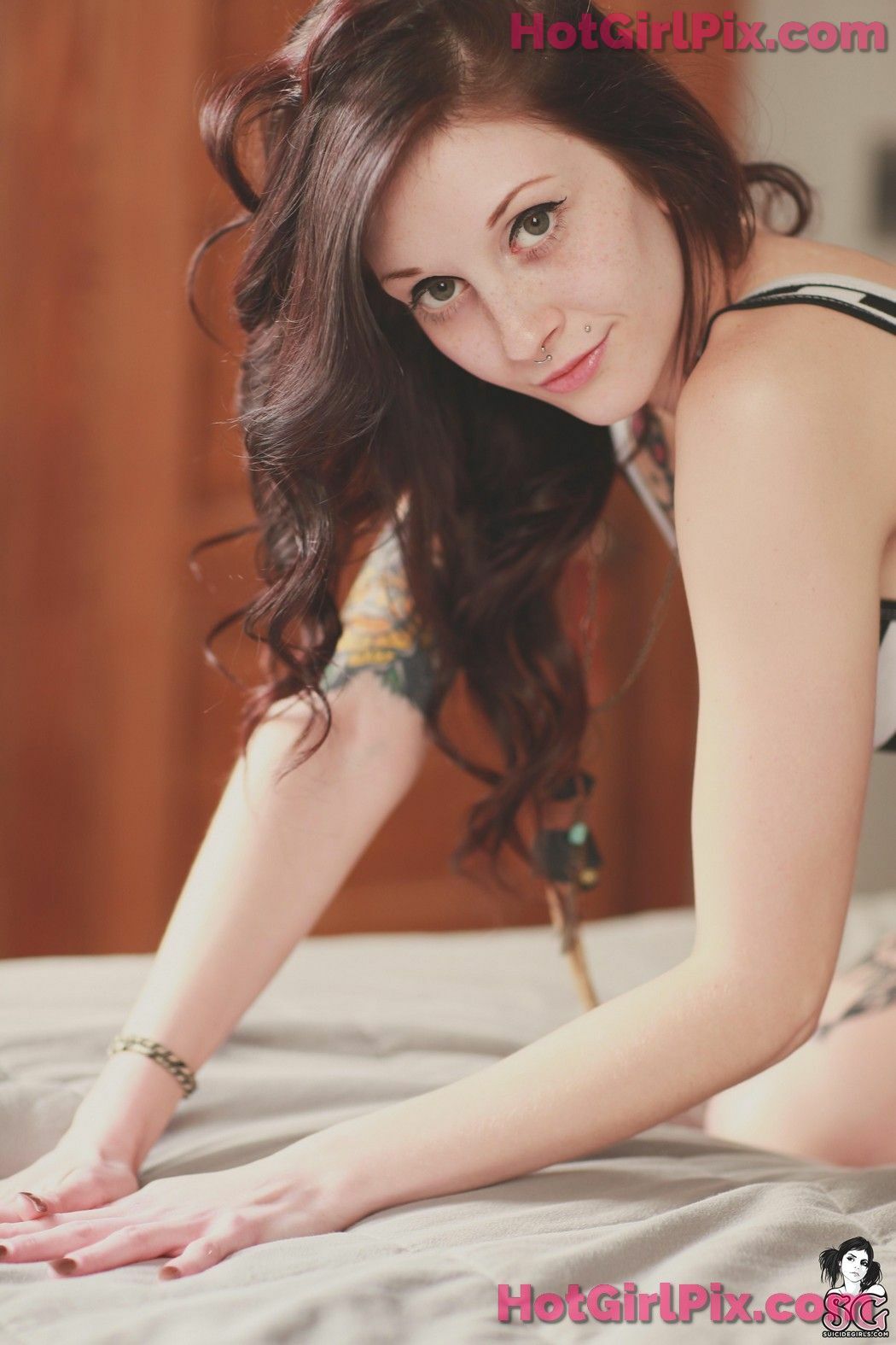 [Suicide Girls] Sairyn - Greyscale