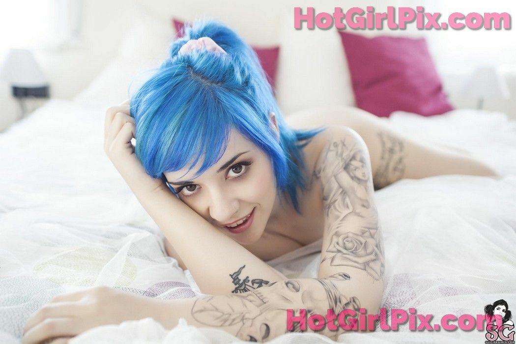 [Suicide Girls] Saria - Candylicious