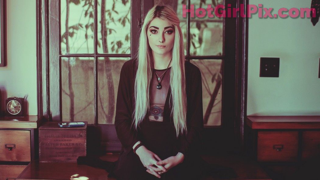 [Suicide Girls] 