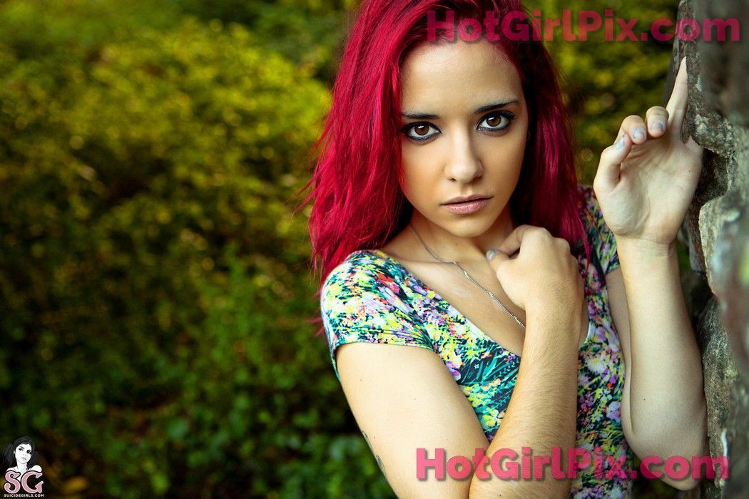 [Suicide Girls] Saria - Birthplace