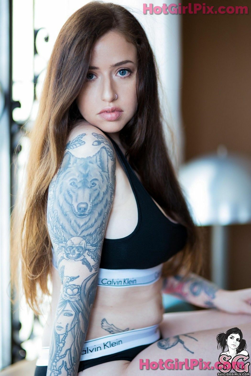 [Suicide Girls] Sash - Einstein Cover Photo