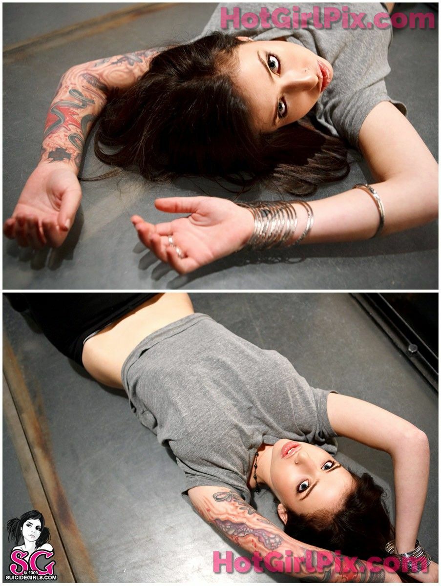 [Suicide Girls] Sash - Octagon