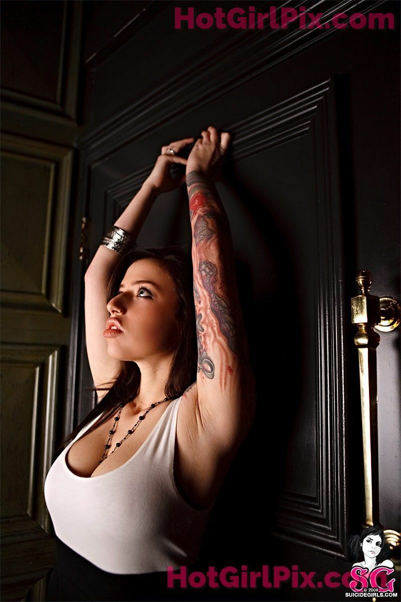 [Suicide Girls] Sash - REDRUM