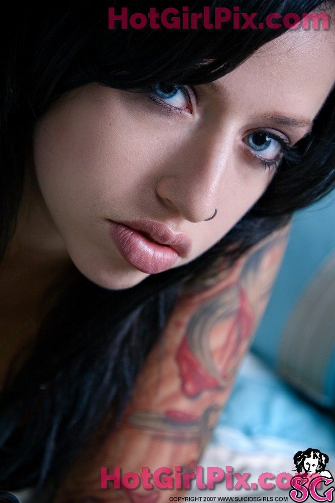 [Suicide Girls] Sash - Spread the Love