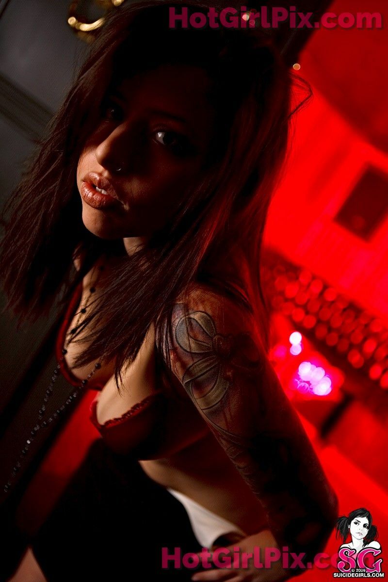 [Suicide Girls] Sash - REDRUM