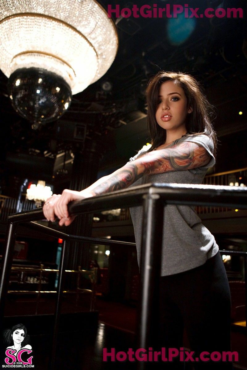 [Suicide Girls] Sash - Octagon