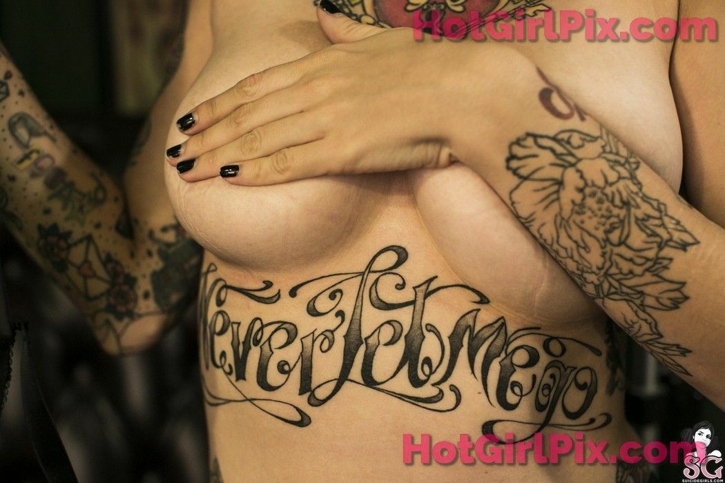 [Suicide Girls] Satelina - Private Dance for a Gentleman
