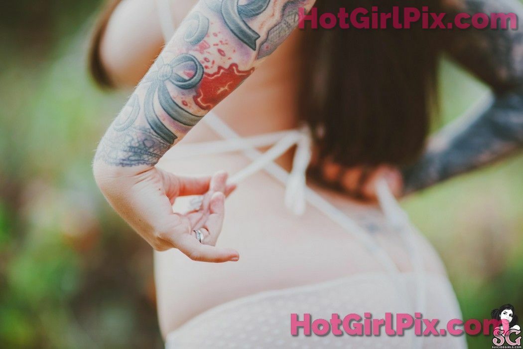 [Suicide Girls] Sash - Vineland