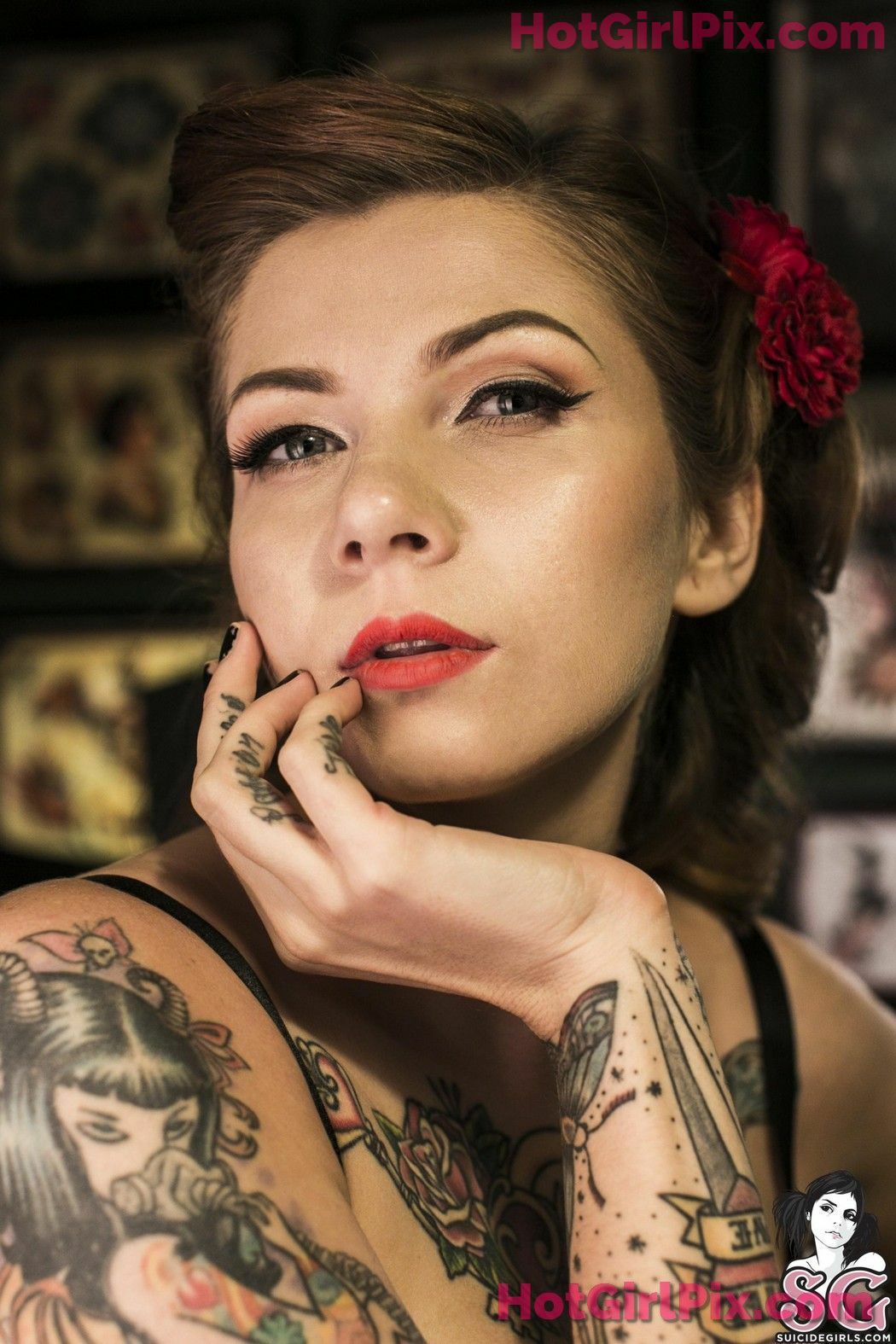 [Suicide Girls] Satelina - Private Dance for a Gentleman