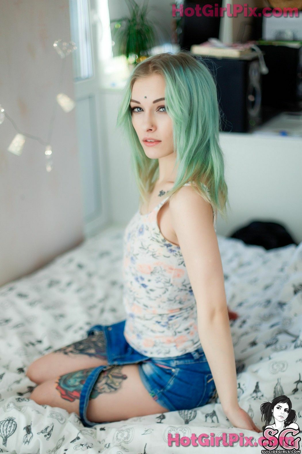 [Suicide Girls] Sashabrink - Misty Dreams