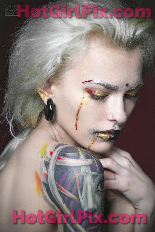 [Suicide Girls] Sashabrink - Halloween