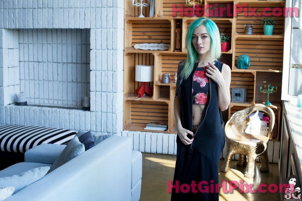 [Suicide Girls] Sashabrink - Let's Talk About Sex