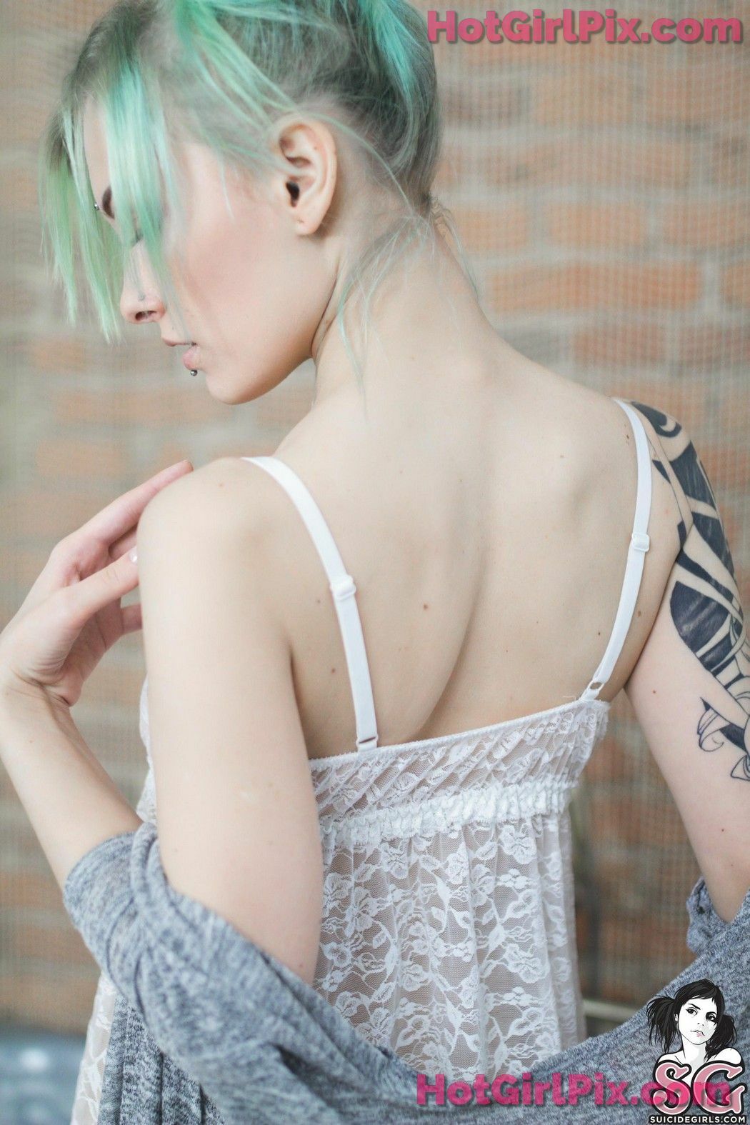 [Suicide Girls] Sashabrink - Perfect Skin