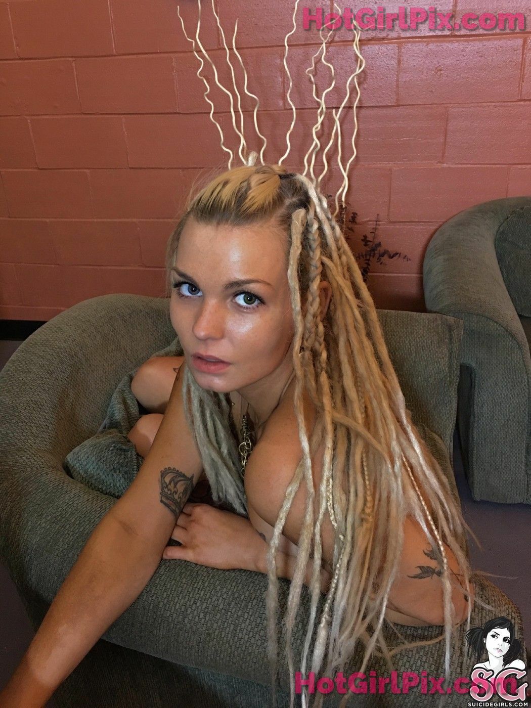 [Suicide Girls] seattlexo - Playful Gypsy