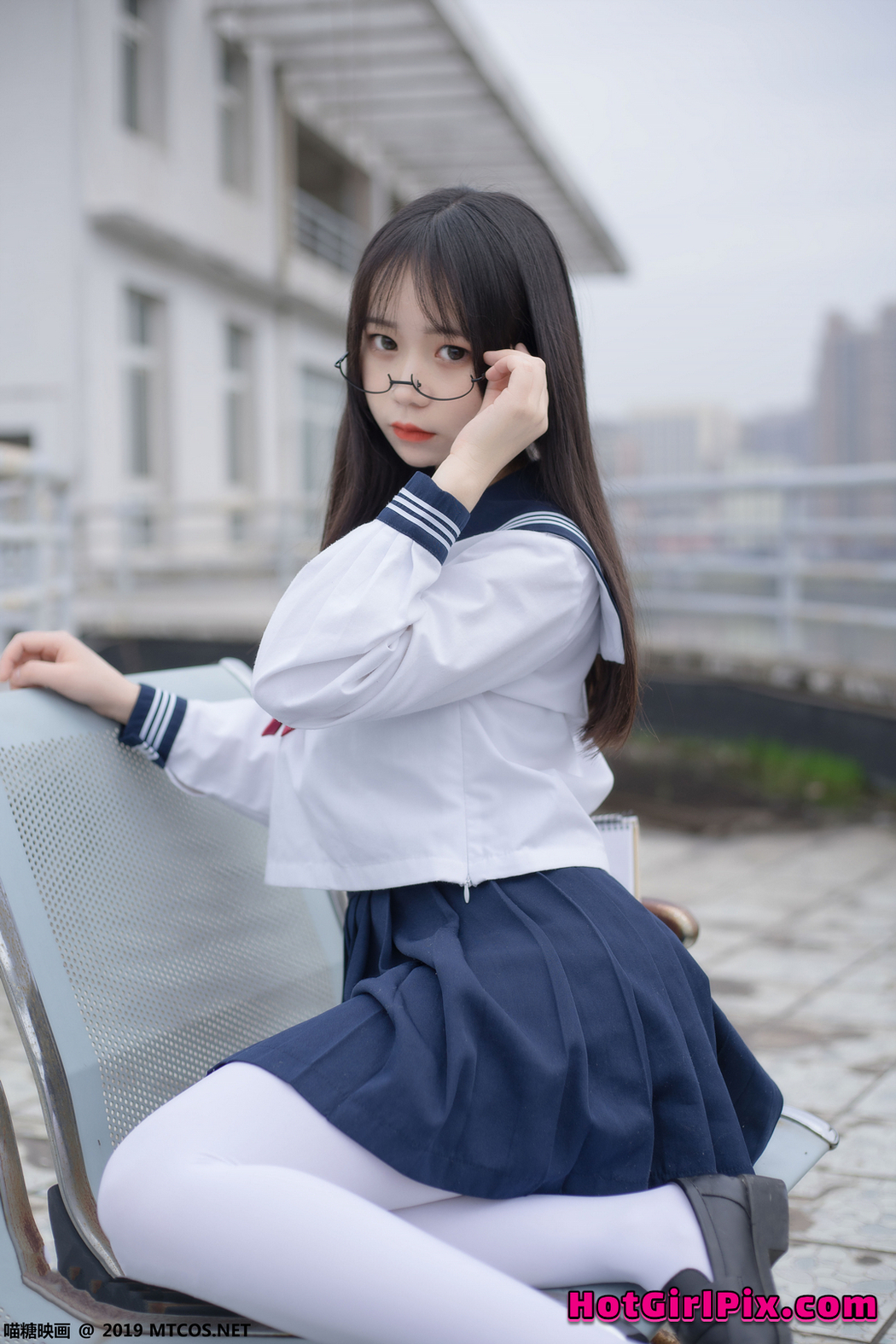 [MTCos] 喵糖映画 Vol.067 半度度度喵 喵喵的白丝水手服