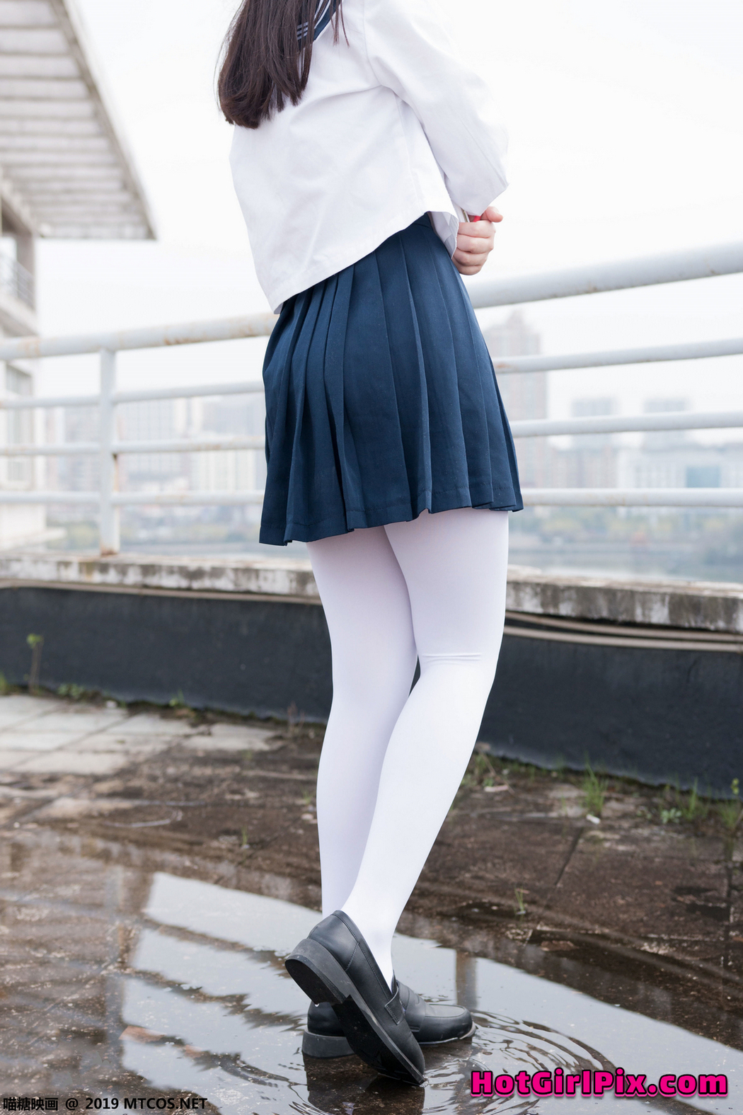 [MTCos] 喵糖映画 Vol.067 半度度度喵 喵喵的白丝水手服