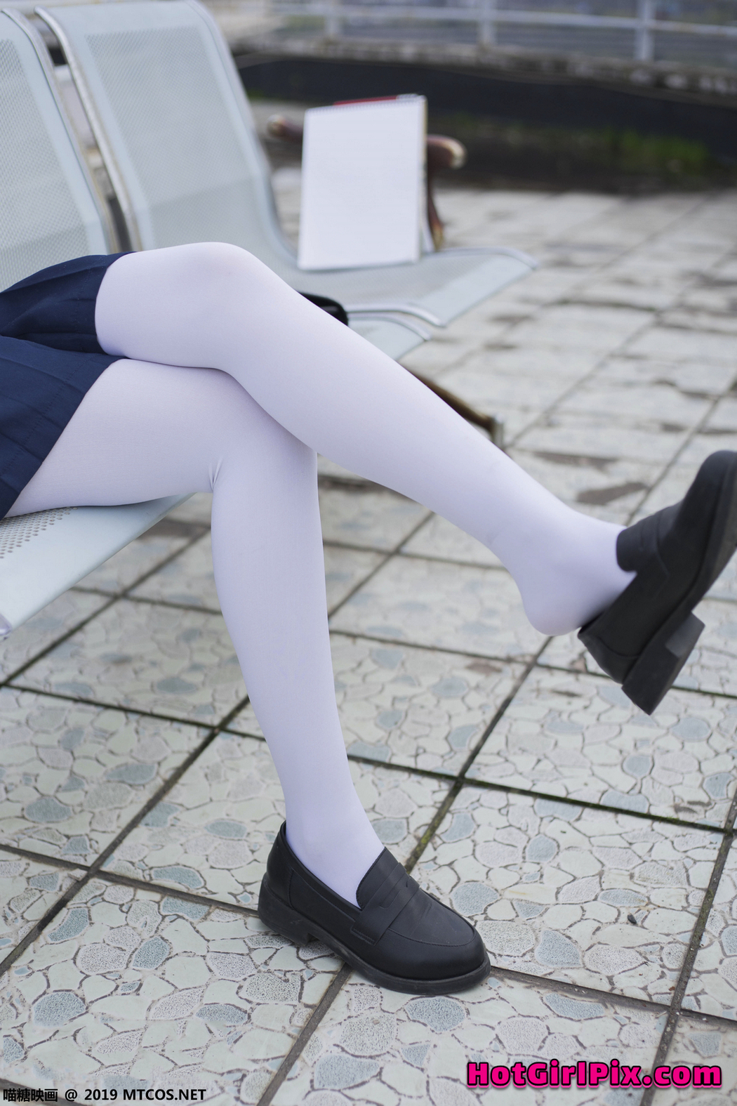 [MTCos] 喵糖映画 Vol.067 半度度度喵 喵喵的白丝水手服