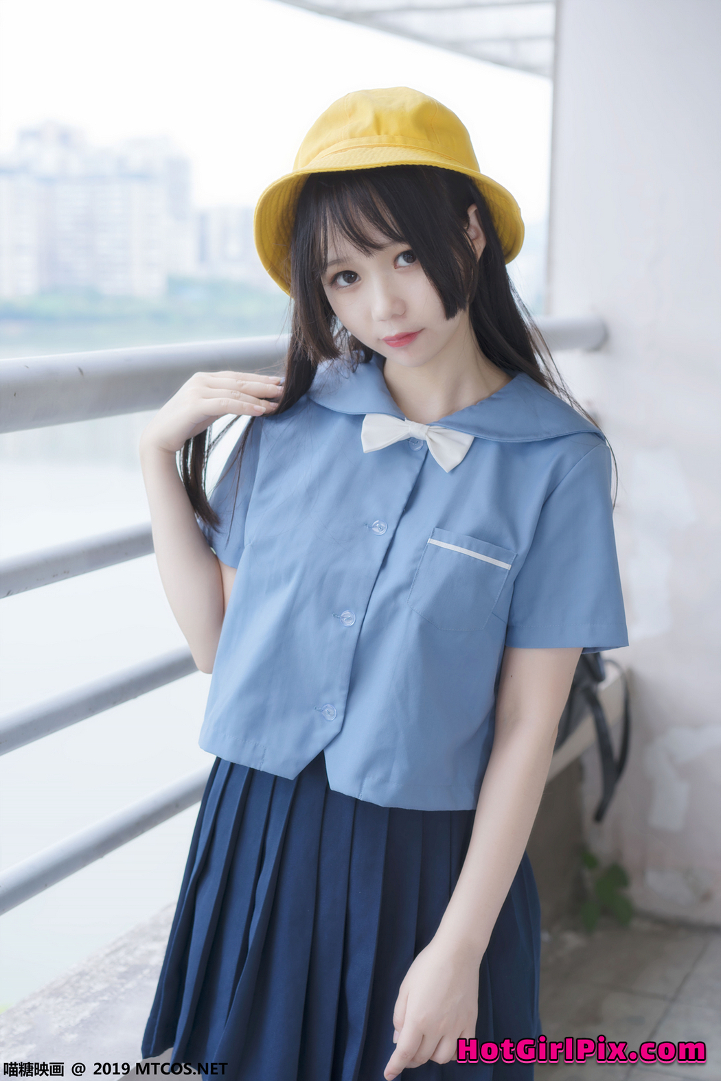 [MTCos] 喵糖映画 Vol.070 半度度度喵 小黄帽女孩